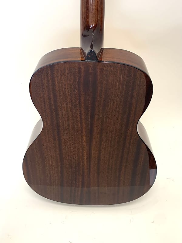 Recording King RO-G6 Solid Top 14th Fret 000 2021