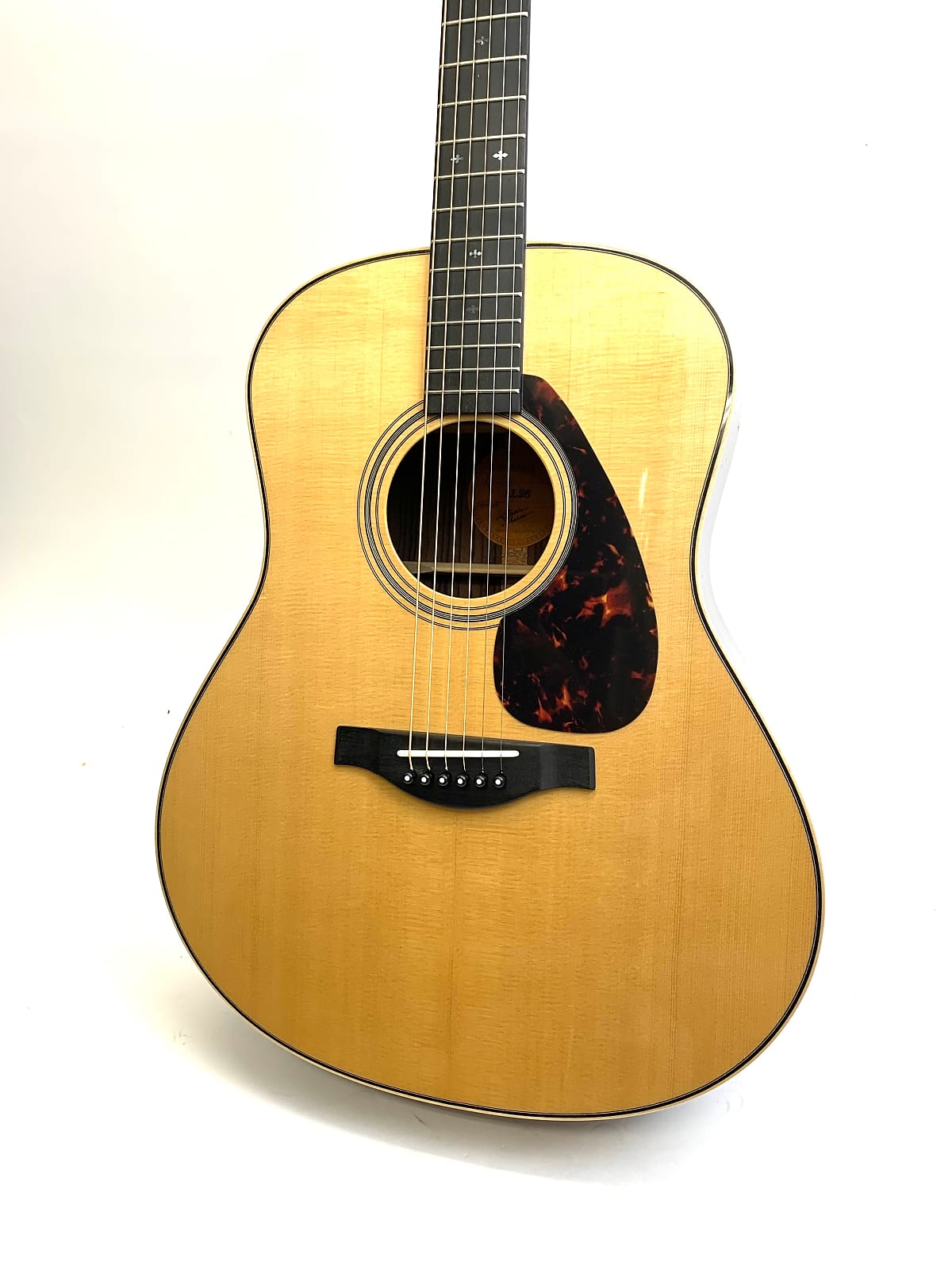 Yamaha LL26AREII FOLK GUITAR 2021