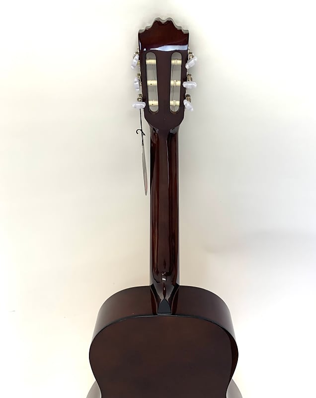 Beavercreek BCT901 Nylon Stringed Guitar